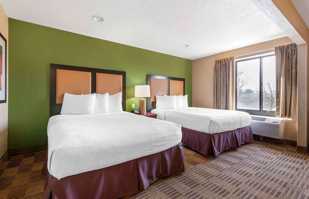 Extended Stay America Select Suites - Rockford - State Street Zimmer foto