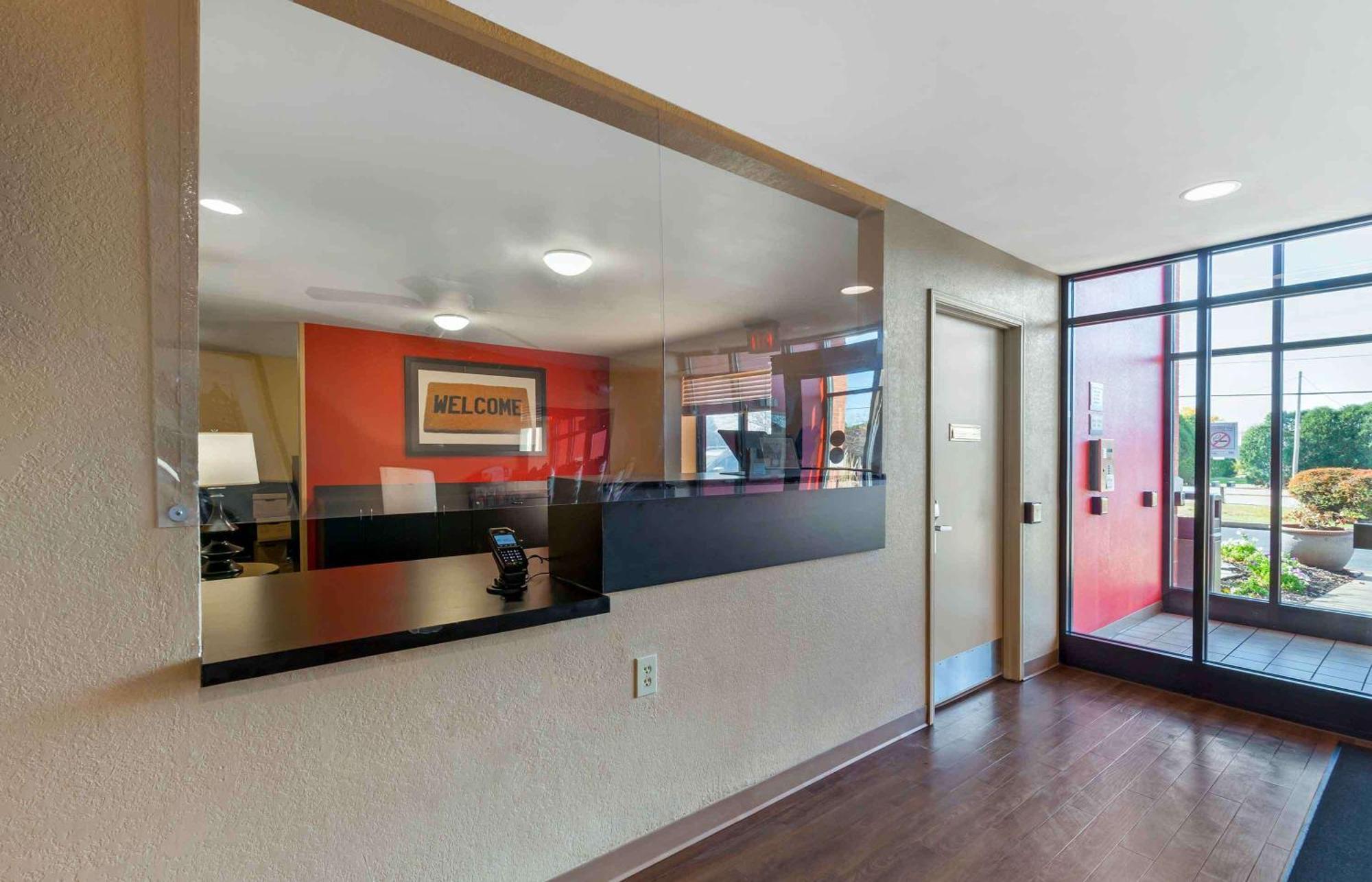 Extended Stay America Select Suites - Rockford - State Street Exterior foto